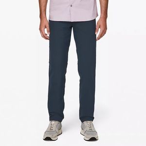 Lululemon ABC Classic Fit - 30 x 30 - True Navy